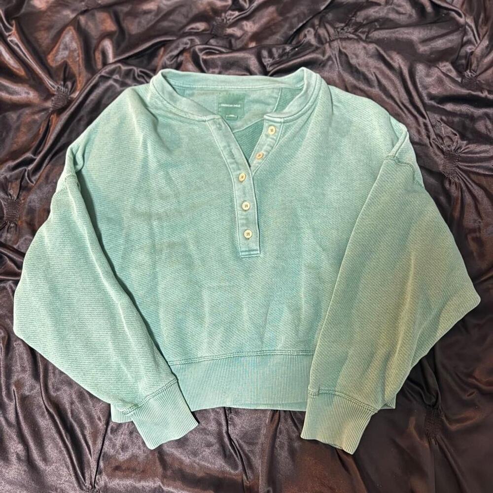 American eagle outfitters crewneck
